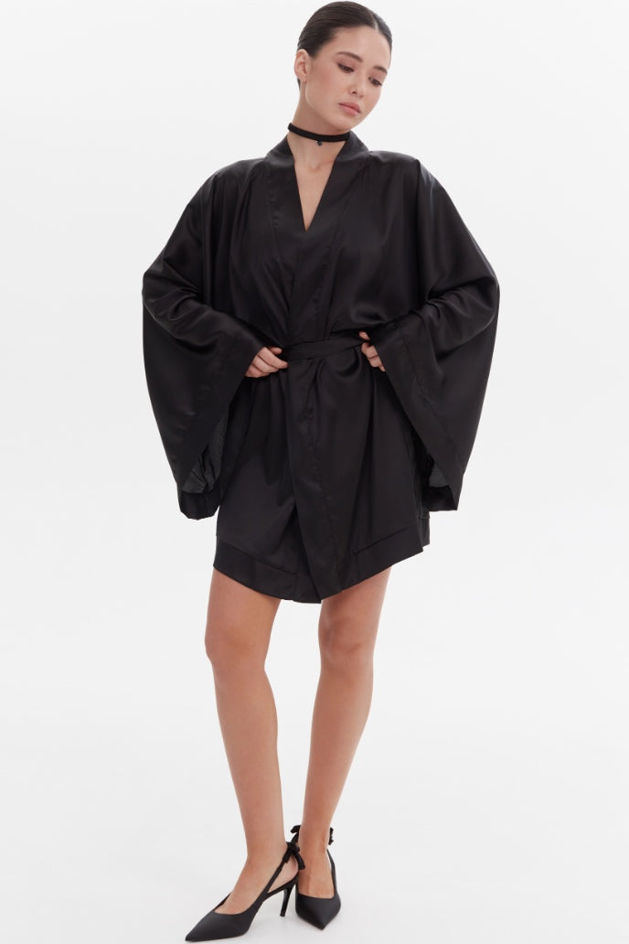 DUSK ROBE BLACK