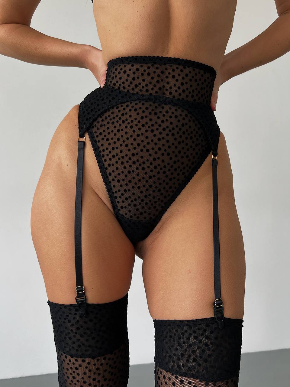 SET IVANA